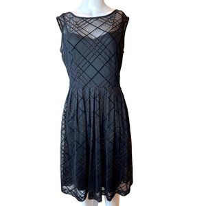 Ellen Tracy Women Metallic Fit & Flare Cocktail Dress Back Key Hole Black Size 6